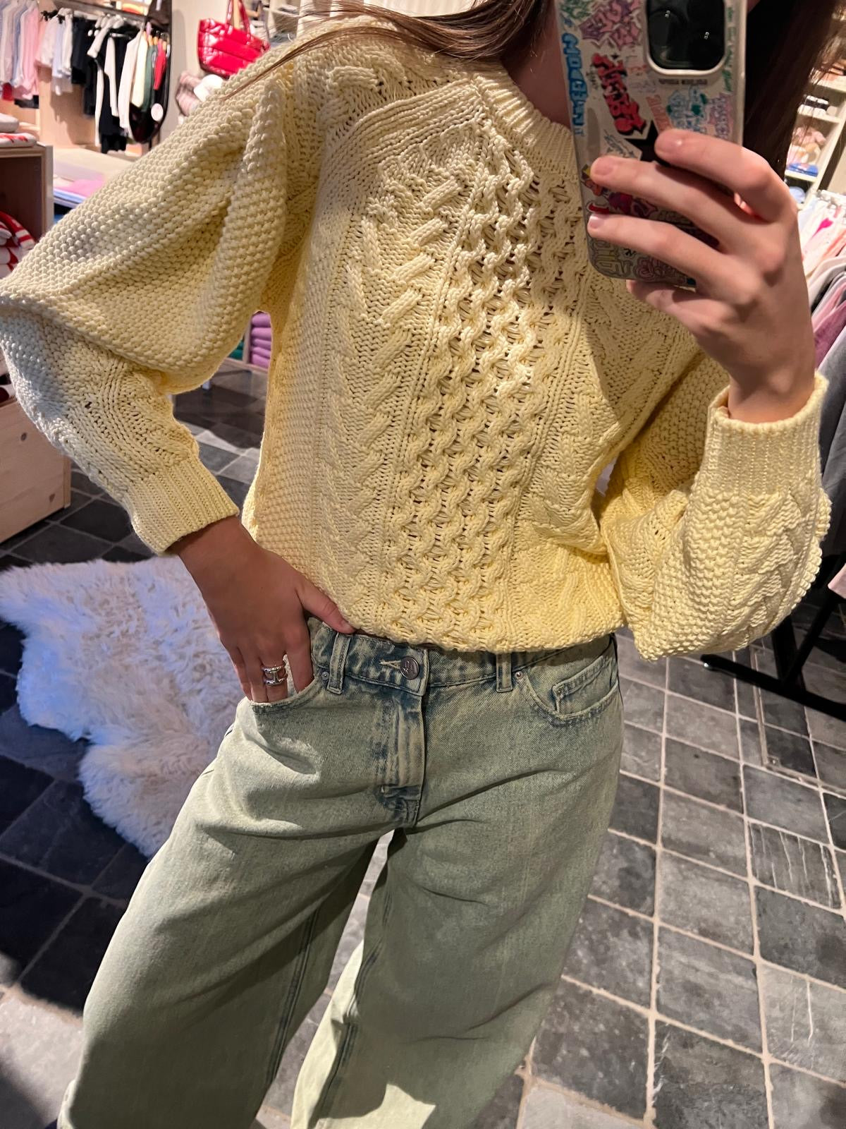 KNIT
