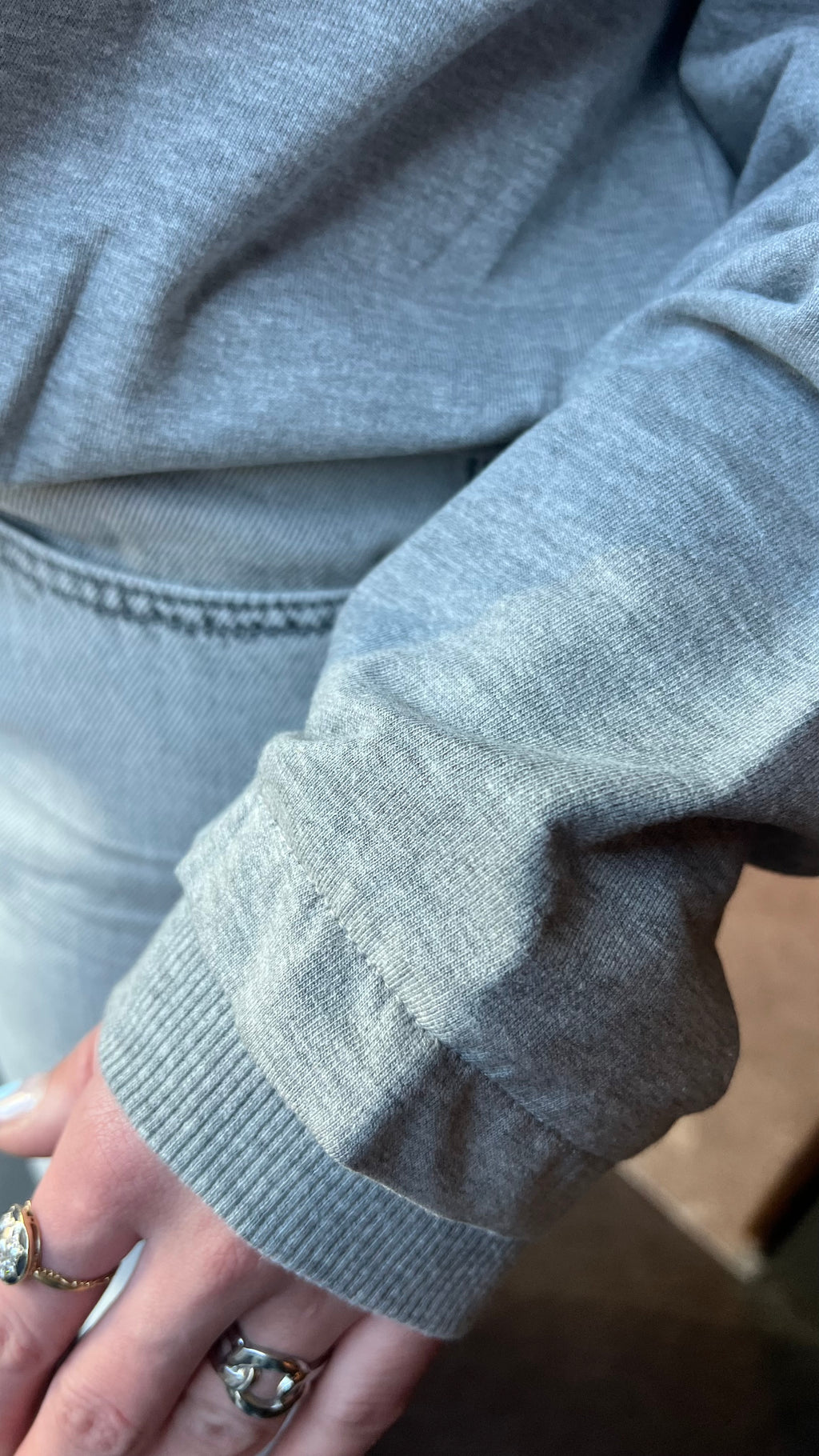 SWEATER