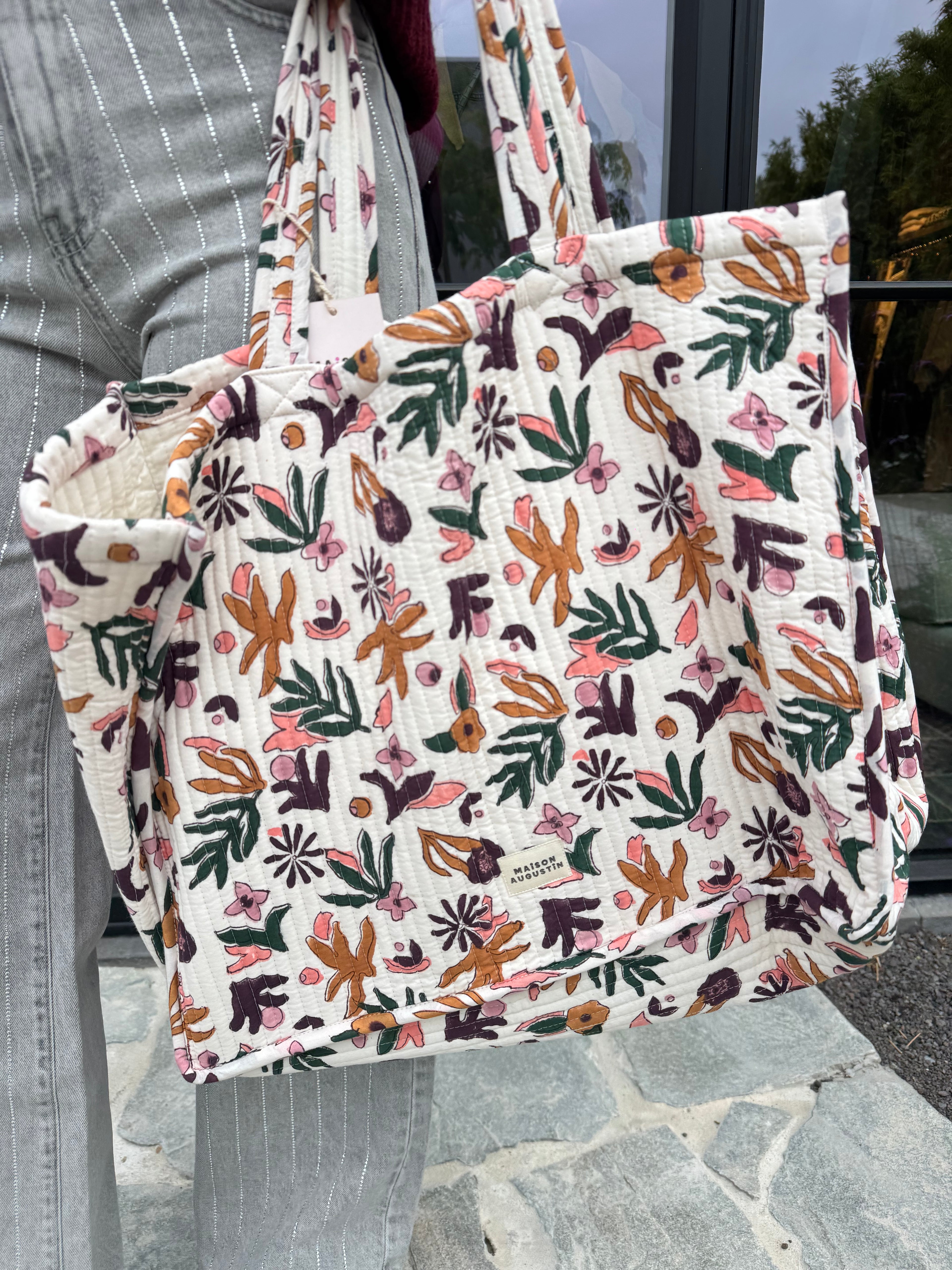 TOTE BAG