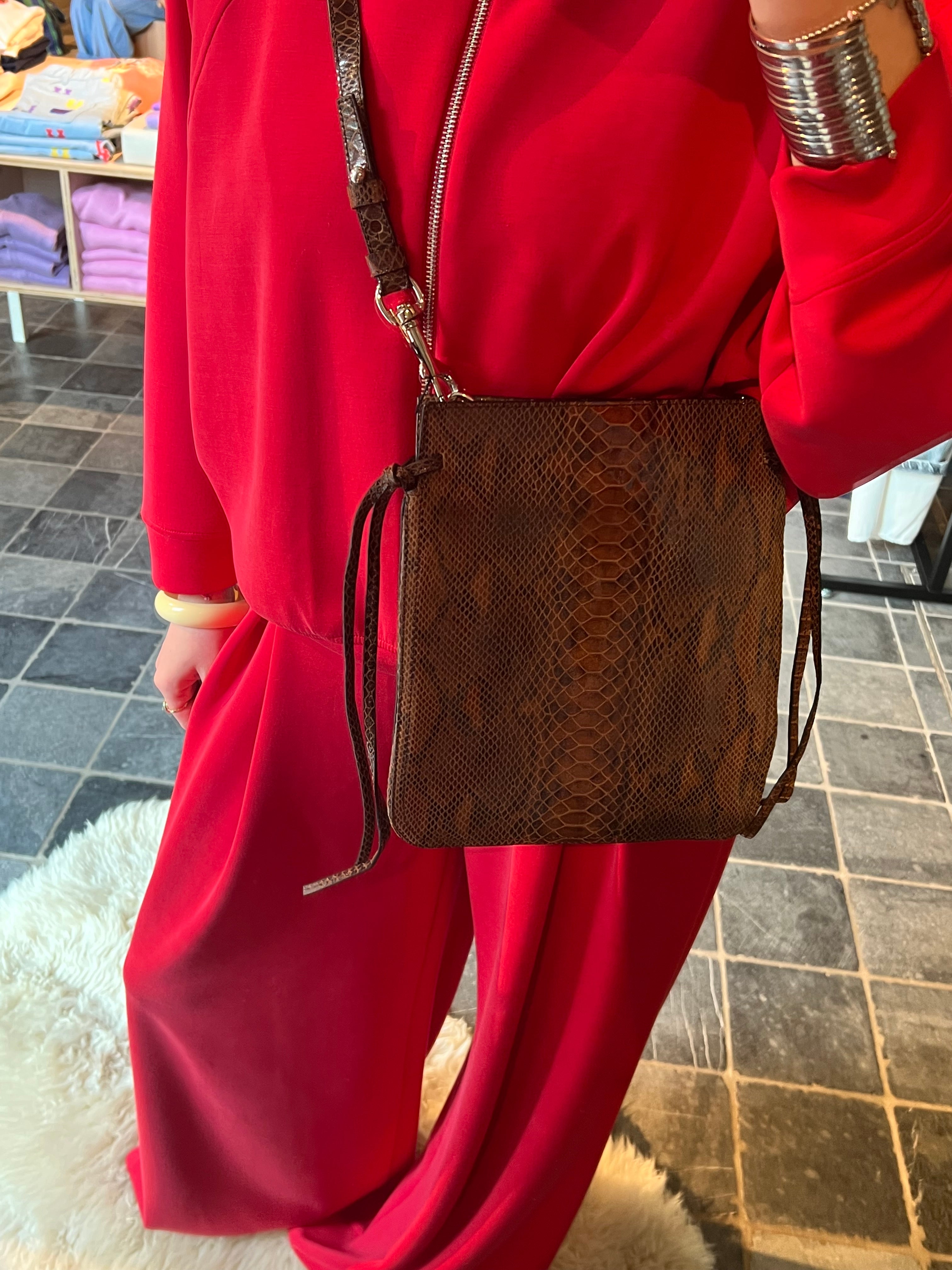 BAG