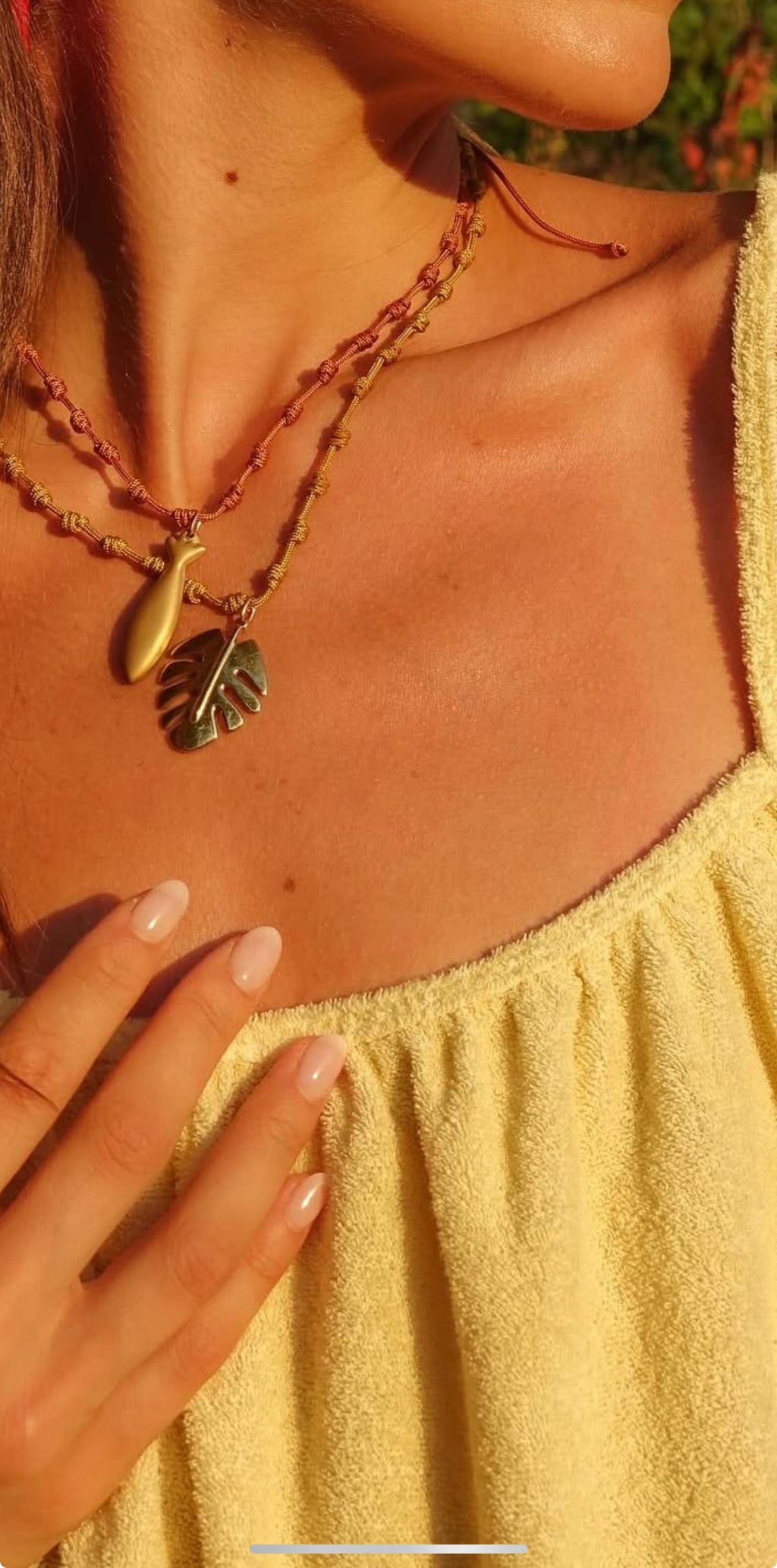 NECKLACE