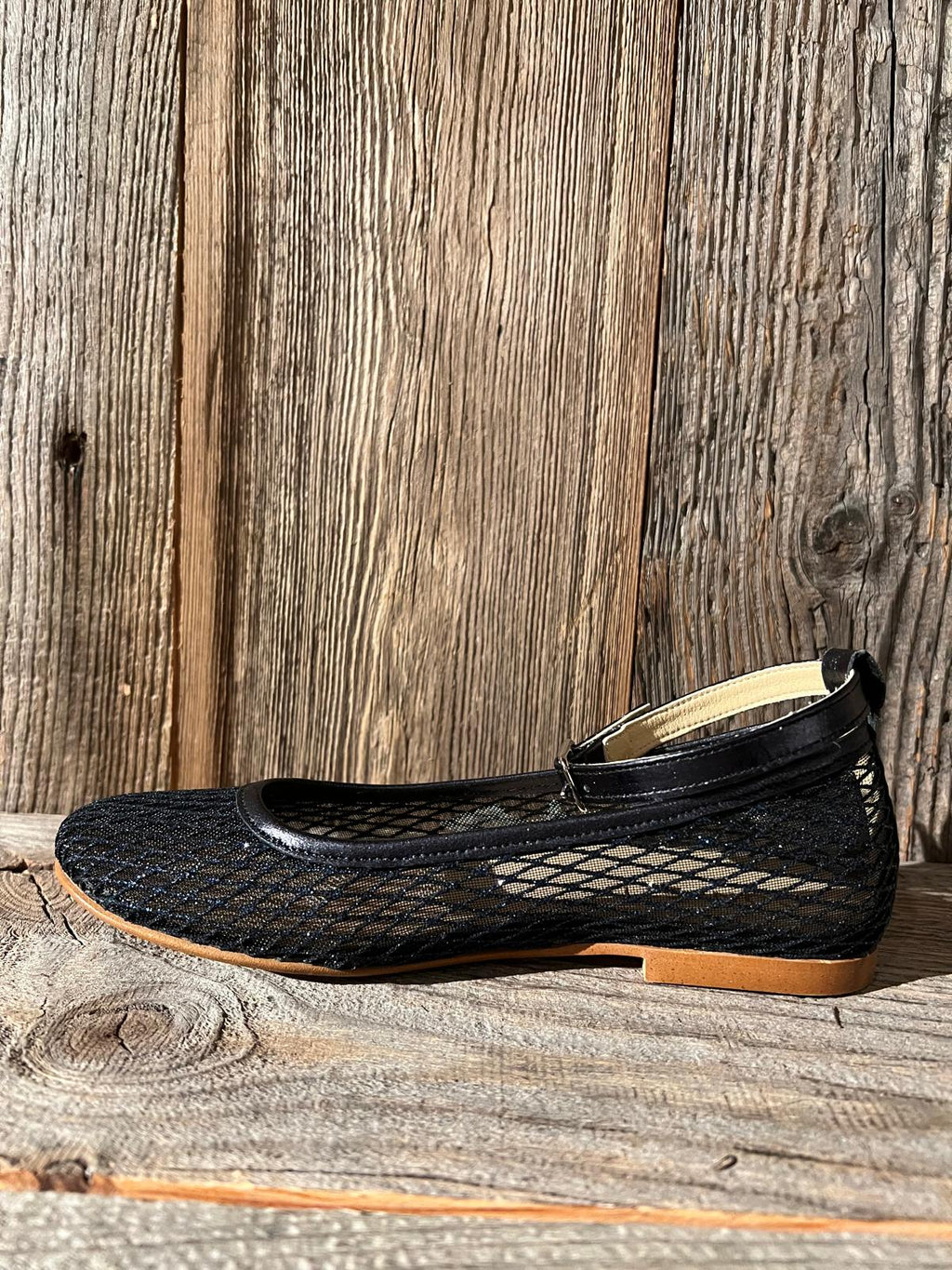 SHOES