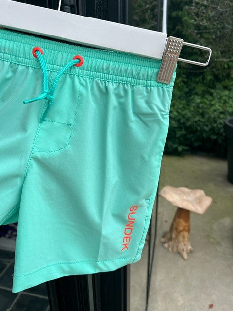 SWIMTRUNK